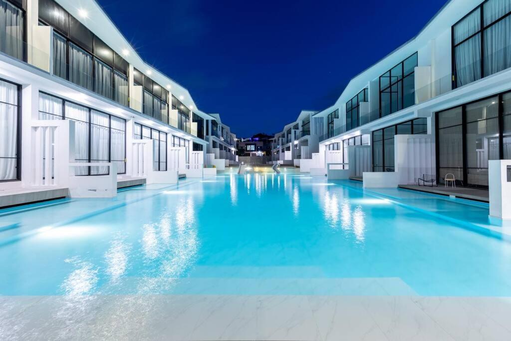 Unique Townhouse Pool Slide Access Villa Koh Samui Exterior photo